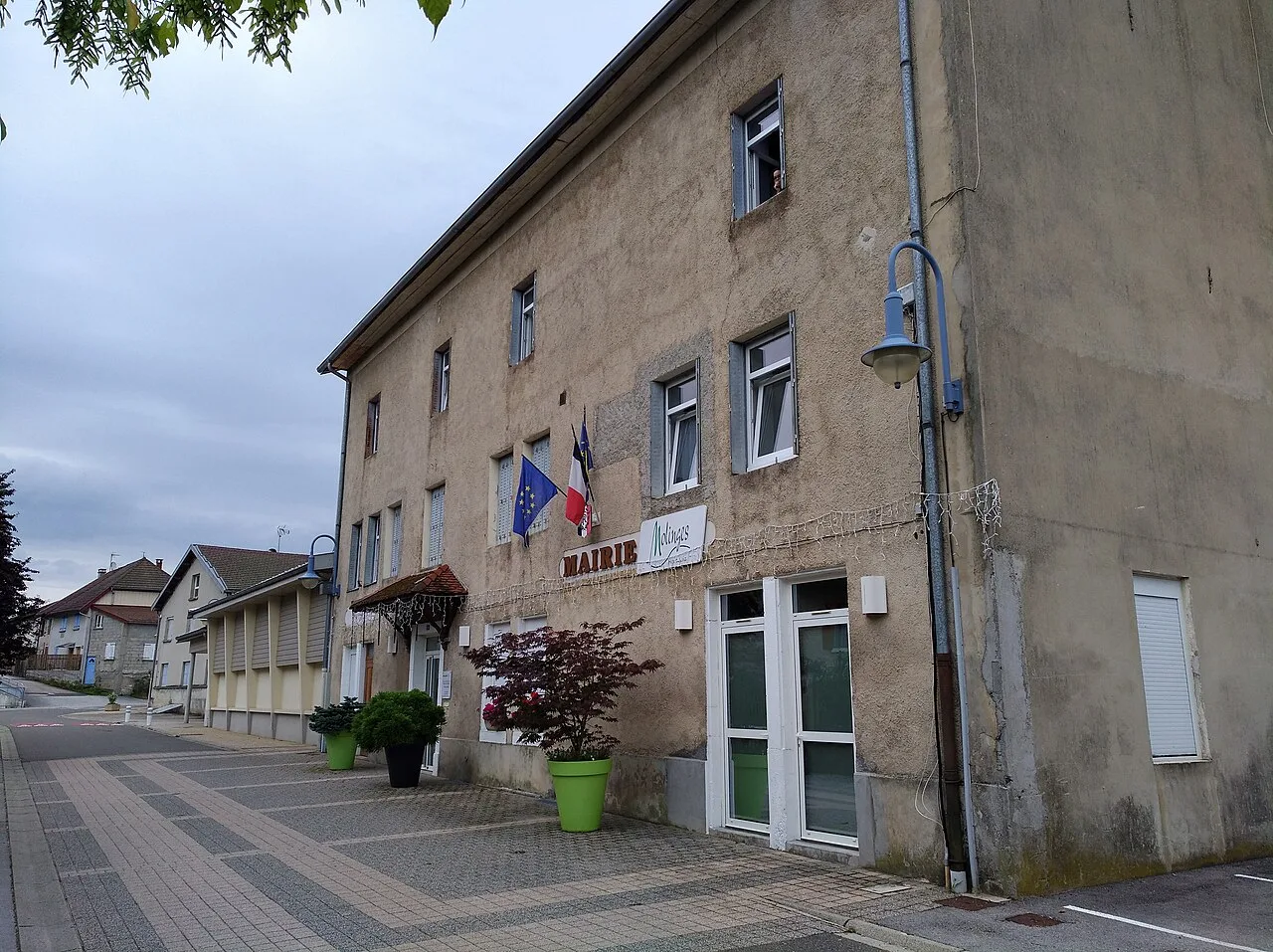 Mairie de Molinges (Jura, France).